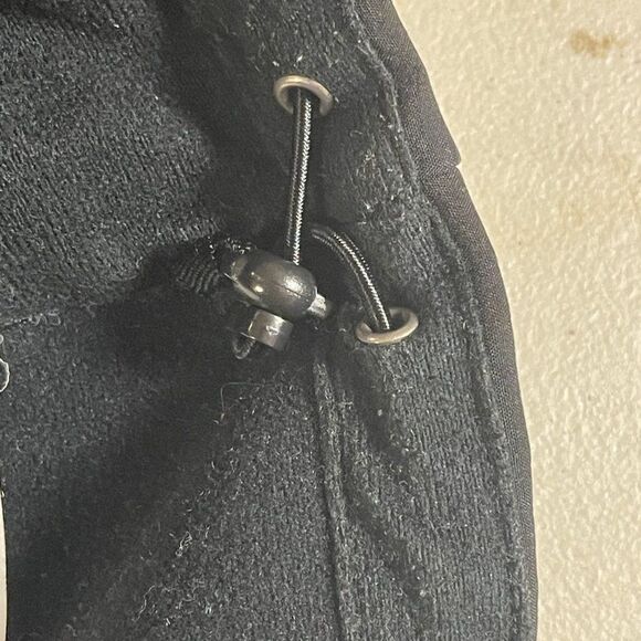 Free Tech Black Lined Winter Jacket Medium 38-40 - Picture 11 of 11